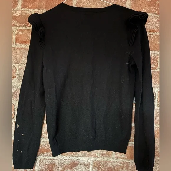 Delbie sweather like new - Picture 2 of 4